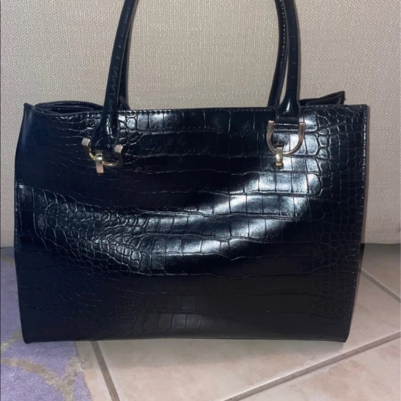 London fog tote black croco - Picture 3 of 7